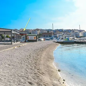  Apartman Apartment Mara